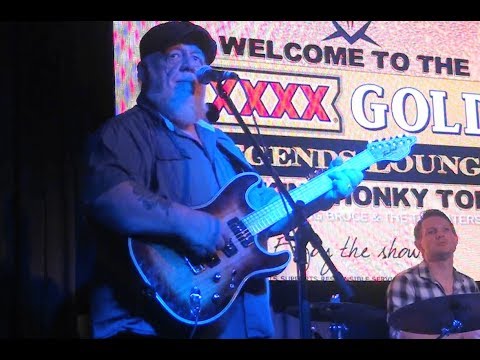 Redd Volkaert - (My Friends are Gonna Be) Strangers