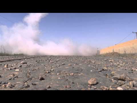 استهداف مطار دير الزور العسكري لصواريخ محلية الصنع من قبل لواء درع الأنصار