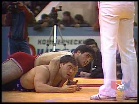 Kurt Angle (USA) vs Davud Magomedov (RUS) - 1992 World Cup