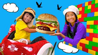 Eric and Wendy Pretend Play Hamburger Drive Thru Food Toys Restaurant in the Sky