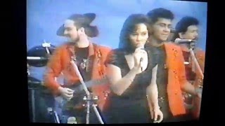 Marito Rivera y Su Grupo Bravo - No Vales Nada (Vivo)