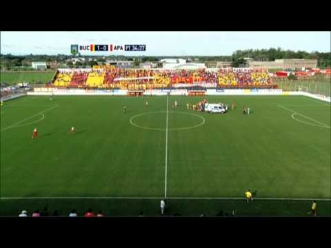 Cristian Gómez se desvaneció. Boca Unidos 1 - Atl. Paraná 0. Fecha 16, B Nacional 2015. FPT.