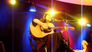 Tish Hinojosa Band - Destiny&#39;s Gate