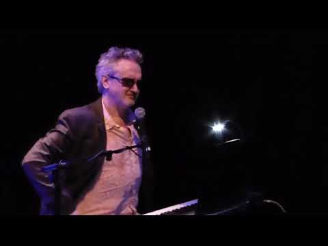 Wayne Hussey - Marian & Sweet Smile Of A Mystery (Winchester Discovery Centre 21 April 2016)