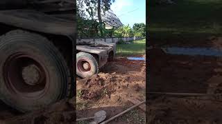 Download lagu Trailer Truck Self Recovery , Stuck On Mud😲😲😲...#heavydutytruck #trailertruck #offroad #mudterrains mp3
