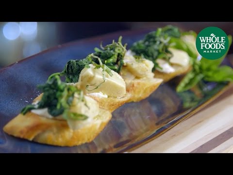 Artichoke Spinach Crostini | Wicked Healthy | Whole Foods Market
