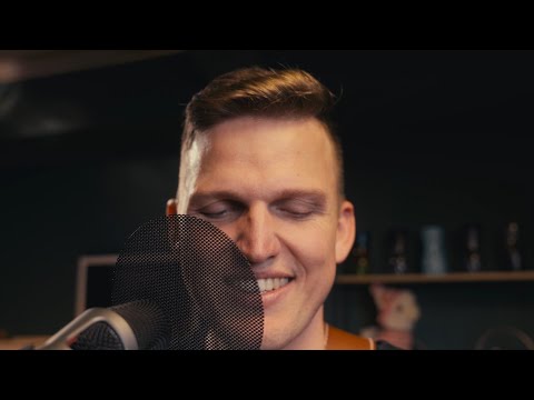 Johannes Scheurich – Aus einem Holz (Bookshelf Sessions)