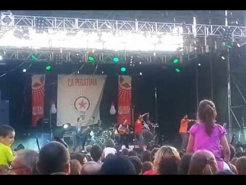 La Pegatina - No hi ha ningú