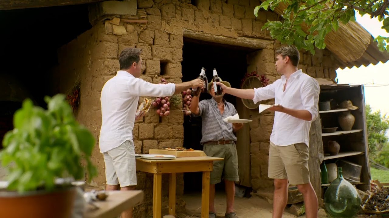 Gino D’Acampo shows you how to make a Super Spicy Pizza | Gino’s Italian Family Adventure