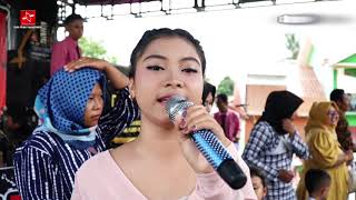 Download lagu MELEKAN WADON - DEDE RISTY mp3 Download lagu MELEKAN WADON - DEDE RISTY mp3