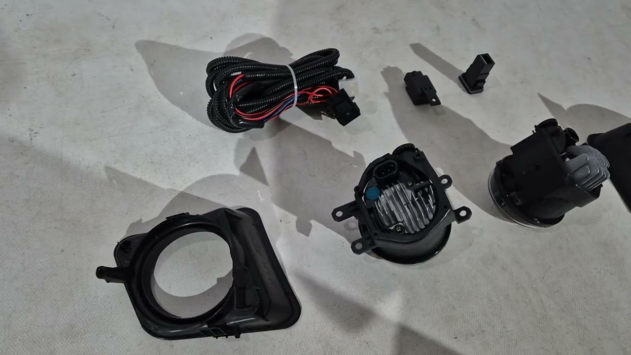 Противотуманные фары (для 2016+, 2 шт) Video 1