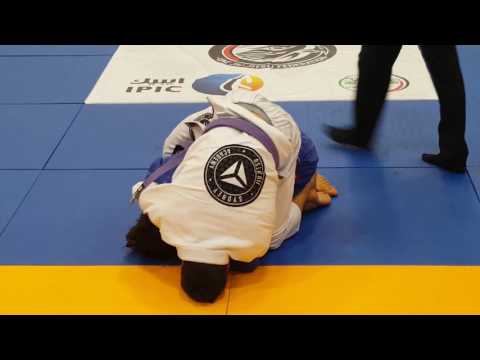 Igor Almeida v Marcelo Zerbeto (Winner Igor) Abu Dhabi Quals