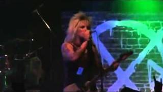 [11] Crashdiet Back on Track Live Klubben Stockholm .flv