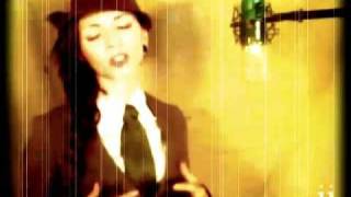 Here Comes the Rain Again - Eurhythmics Cover