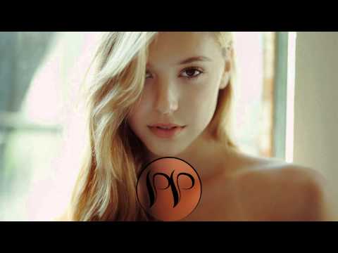 deadmau5 feat. Colleen D'Agostino - Stay (Vhana Remix)