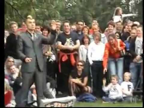 Gamarjobat 2005 Edinburgh Festival