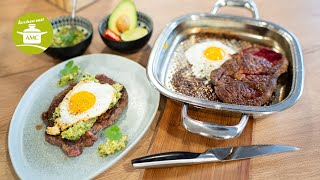 Rib-Eye-Steak mit Spiegelei & Avocado-Salsa