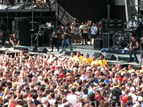 All That Remains "Won't Go Quietly" Live @ ROTR 2011