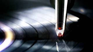Video thumbnail for DJ Fly on the Ortofon-Serato S-120 DJ cartridge (HQ) by Ortofon