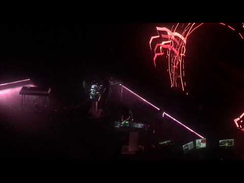 Thom YORKE- Nose Grows Some, Live @ Days Off, La Philarmonie