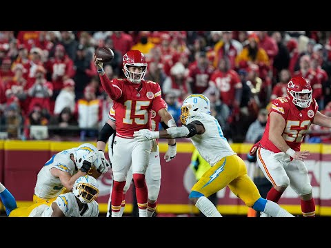 Patrick Mahomes' best plays from AFC West-clinching win vs. Chargers | Week 14