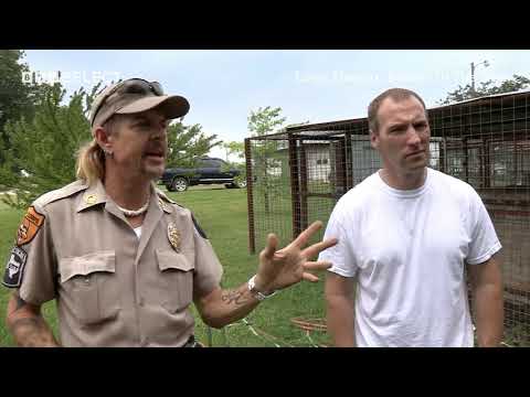 Tiger King's Joe Exotic Tranquillises A Leopard | Louis Theroux: Beware Of The Tiger | BBC Select