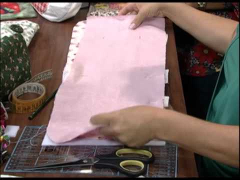 Mulher.com 07/09/2012 - Necessaire para maquiagem 1/2