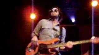 Rooney - Love Me Or Leave Me