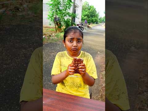 Right ✅️ way to Eat Chocolate 🍫 😋... #shorts #viralvideo #trending #funny