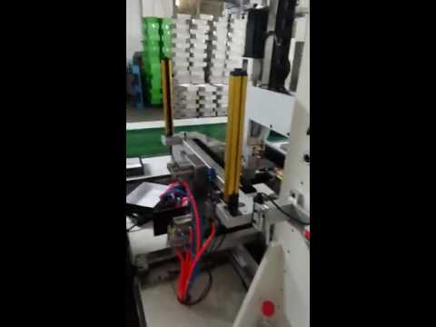 Напівавтоматична лінія для виготовлення жорстких коробок Innovo TDA-430