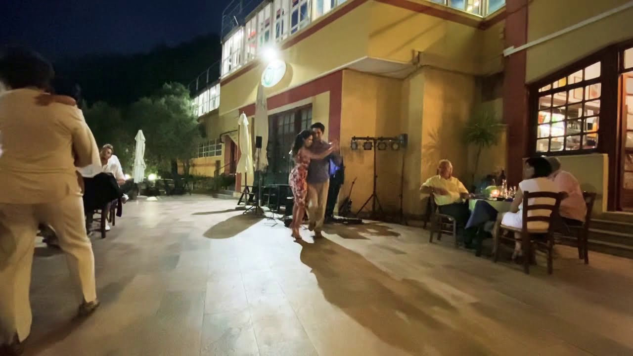💃🏻🕺🏻✨Flor Labiano & Hernan Rodriguez 💛 Milonga