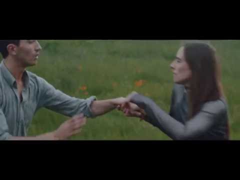 Pascal Pinon: Orange