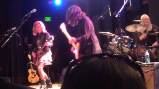The Bangles - &quot;Open My Eyes&quot; in Philadelphia, 10/4/2014