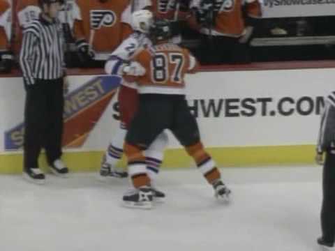 Colton Orr vs Donald Brashear