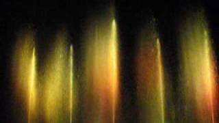 preview picture of video 'tańczące fontanny, Rymanów 12.08.07'