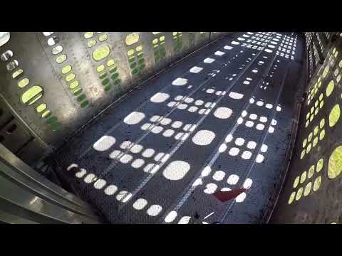 Yet another cattle loading video.