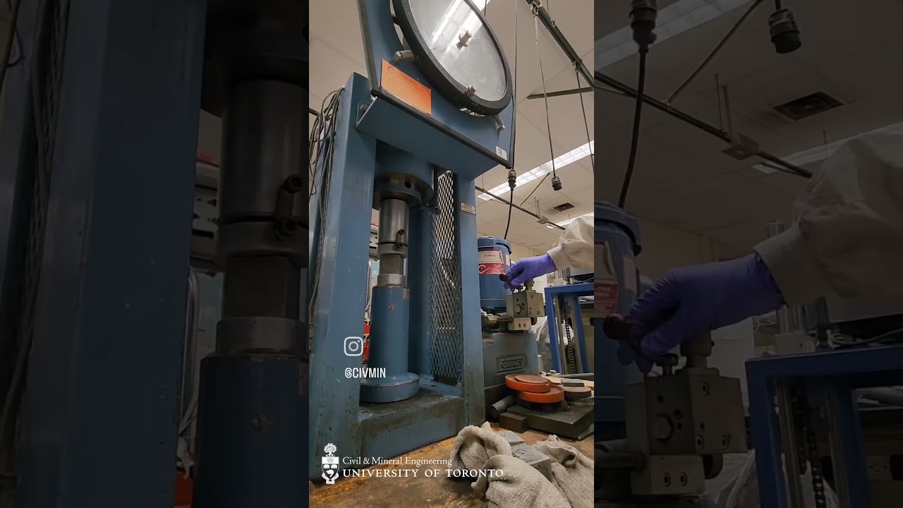 💥Test-to-failure experiment in the #CivMin Concrete Material Laboratories #engineering #science