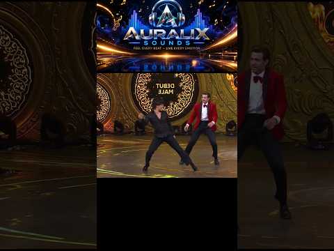 Tiger Shroff & Hrithik Roshan Dance 😱🔥 | Arjun & Ranbir’s FUNNY Copy 😂 | IIFA Moments #shorts