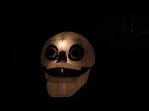 Trick or Treaing with friends!!!