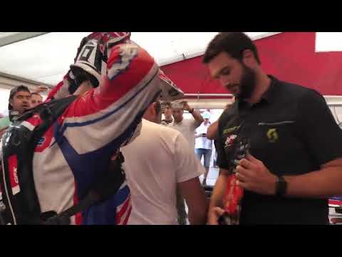 Enduro Gp 2018 - Beta Factory Team Steve Holcombe World Champion arrive at box
