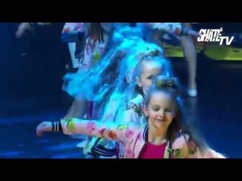 Shaté Tantsukool - "Let's go surfing!" / ShatéTV erisaade "Tantsides unistusteni" /Talvekontsert2019