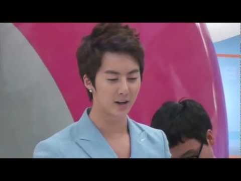 110728  김형준 Kimhyungjun  Mnet Wide "Eye contact"