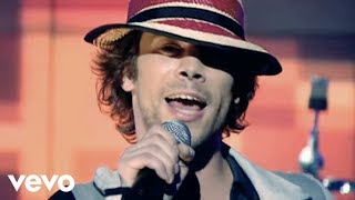 Jamiroquai - Love Foolosophy  (Live on Top Of The Pops 2002)
