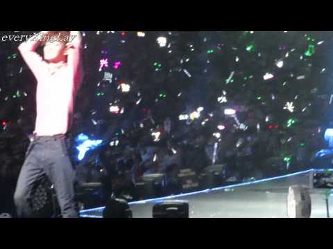 150531 EXO'luXion in Shanghai 3.6.5