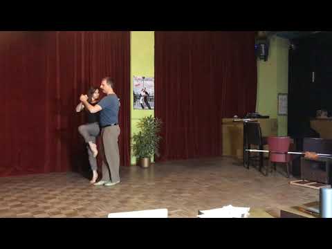 Tango: Drehungen & Sacadas