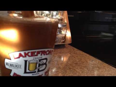 How to pour Guinness from a can!