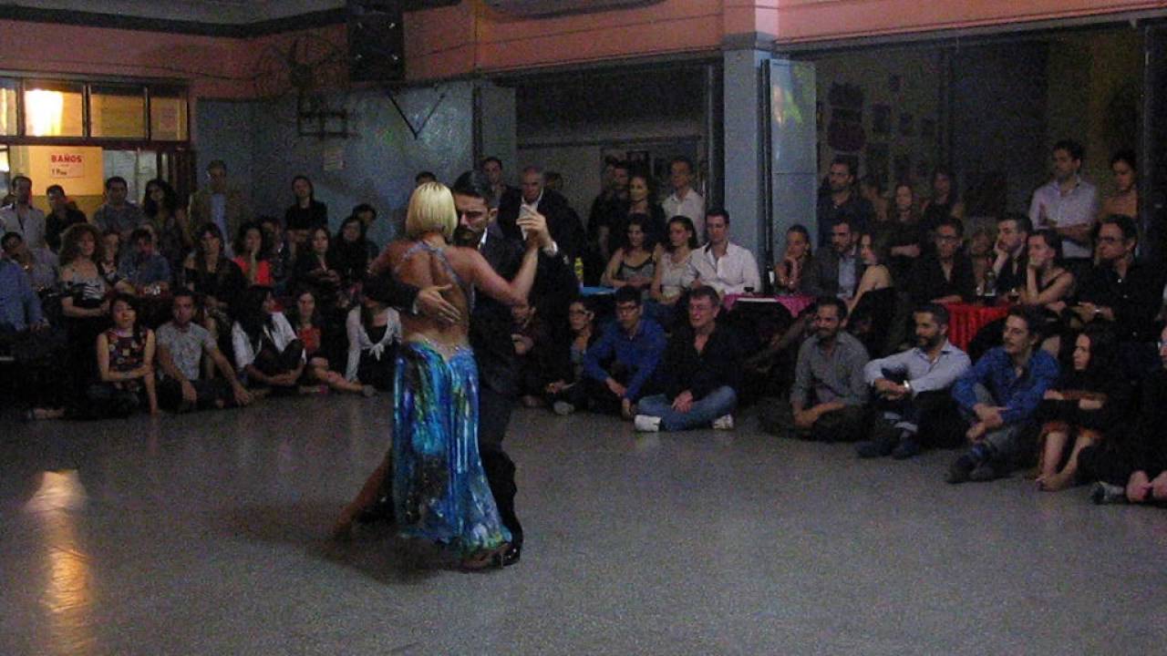 ALEJANDRA MANTIÑAN y DANILO MADDALENA en Viva La Pepa Milonga 2016 (3/4)