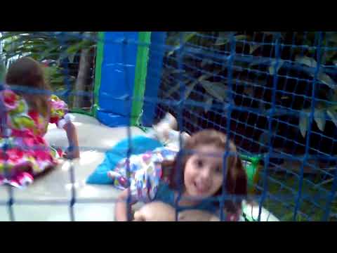 Juju brincando na Festa Junina 2013