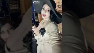 Momokun Cosplay / Lady Dimitrescu Resident Evil Cosplay