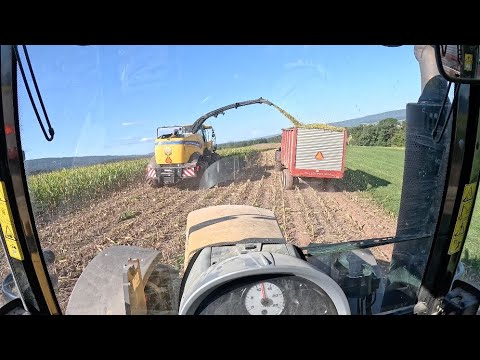Filling a 18x72 ft silo with corn silage